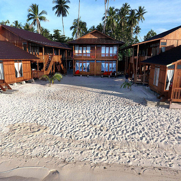 Derawan Dive Lodge Borneo